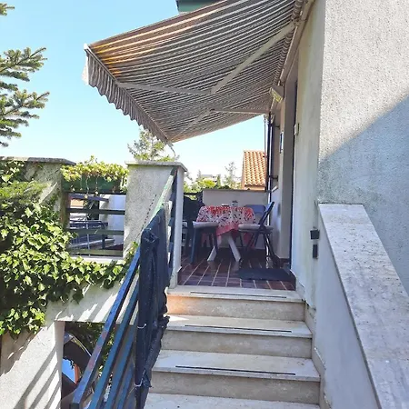 Fuer 2 Personen Ca 38 Qm In Pjescana Uvala, Istrien Istrische Riviera